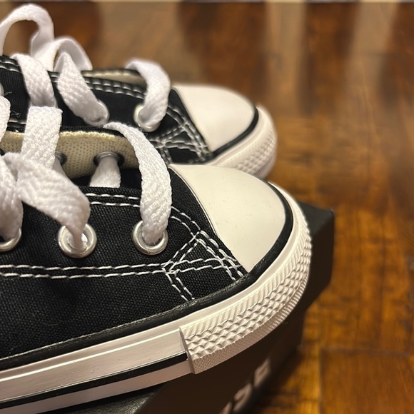 Converse Kids Black Sneakers - Picture 9 of 17